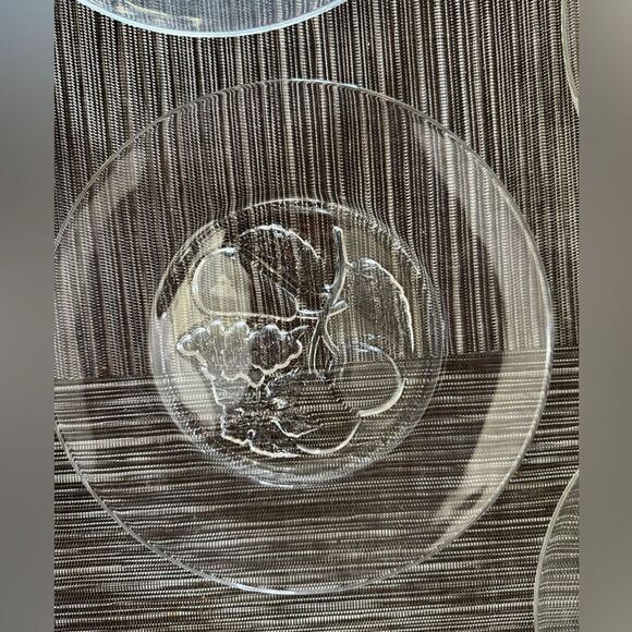 Clear Glass Plates with Fruit Design - Picture 8 of 11